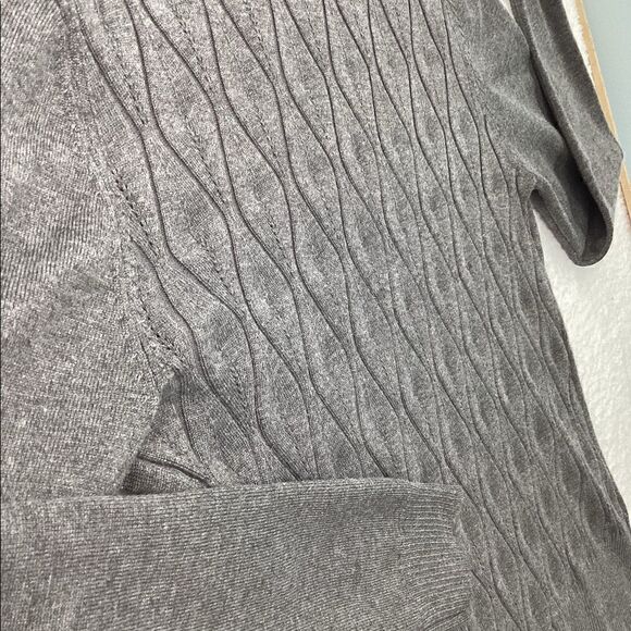 Eclectic Grey High Turtleneck Wavy Pattern Knit Sweater Size Large - Picture 9 of 16